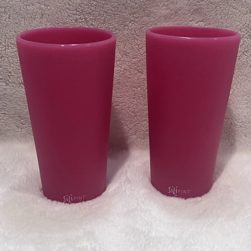 Lot of 2 EC Silipint BPA Free‎ Silicone Cups Victoryland Casino Pink UNBREAKABLE